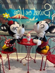 Mickey &amp; MInnie